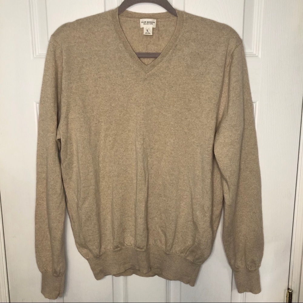 CLUB Monaco 100% Wool Camel V Neck Pullover Sweater large
